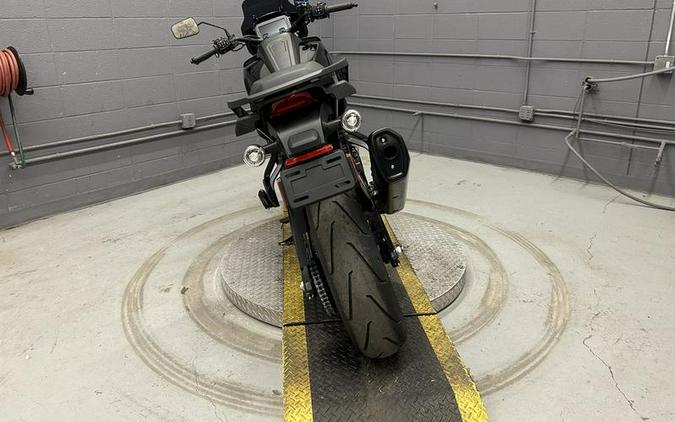 2025 Harley-Davidson® RA1250ST - Pan America® 1250 ST