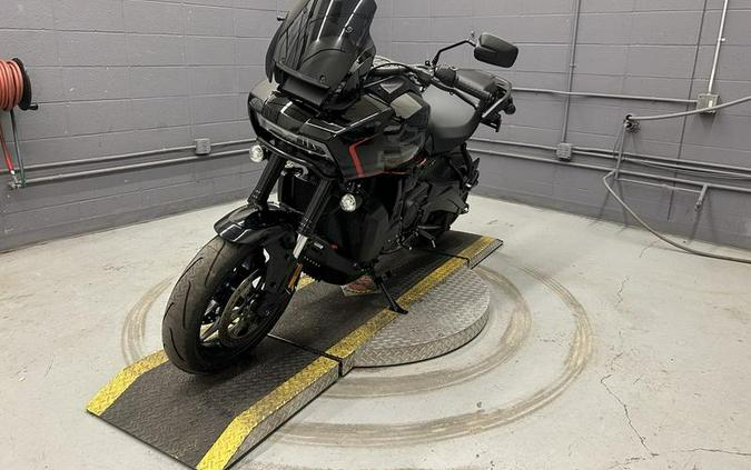 2025 Harley-Davidson® RA1250ST - Pan America® 1250 ST
