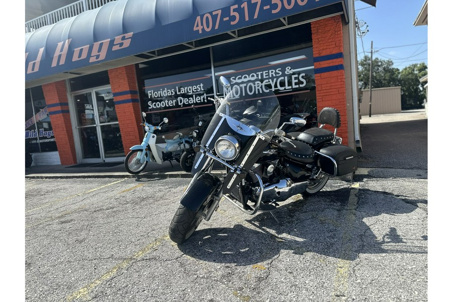 2005 Suzuki Boulevard C90