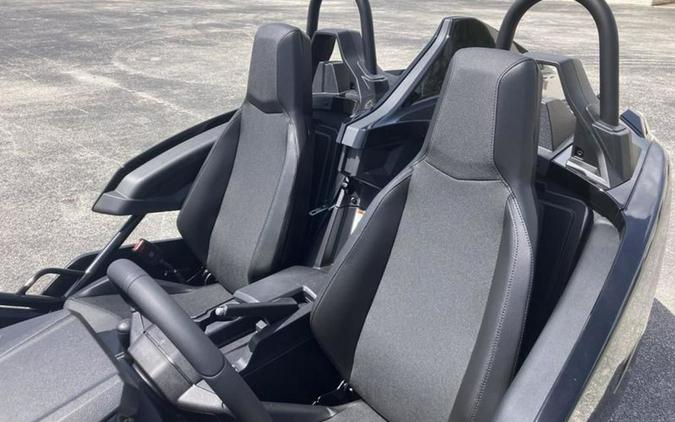 2025 Polaris Slingshot® Slingshot® SL Jet Black