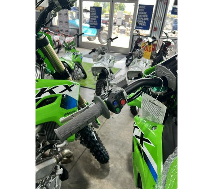 2027 Kawasaki KX 250F
