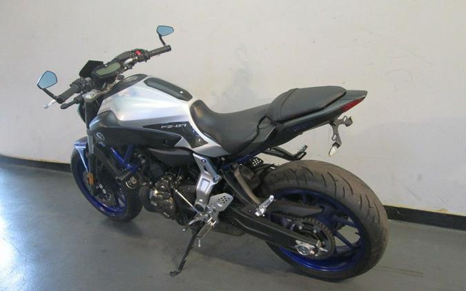 2016 Yamaha FZ-07