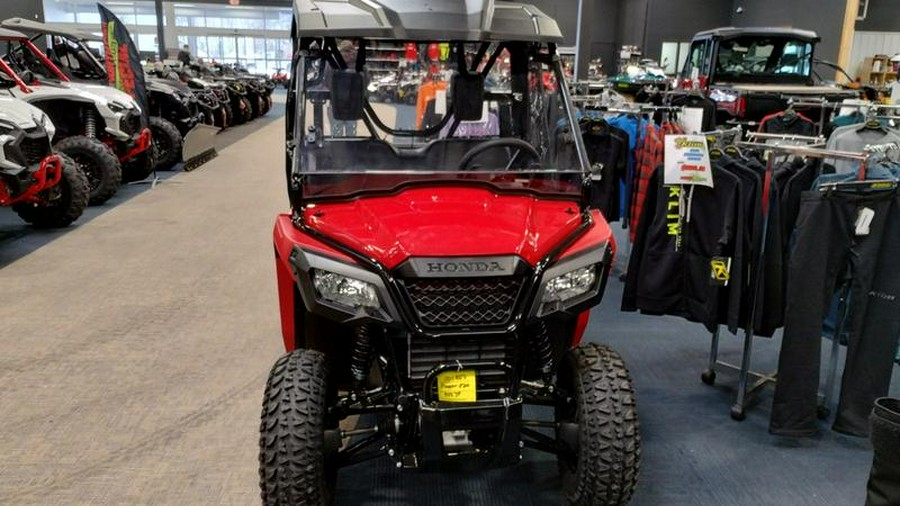 2025 Honda® Pioneer 520