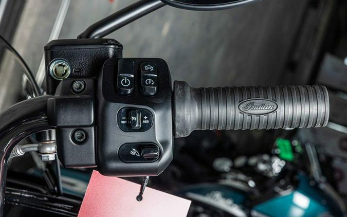 2025 Indian Pursuit Dark Horse 112 w/PowerBand Audio Heavy M