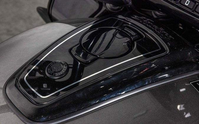 2025 Indian Pursuit Dark Horse 112 w/PowerBand Audio Heavy M