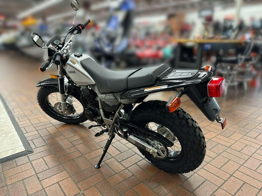 2026 Yamaha TW200