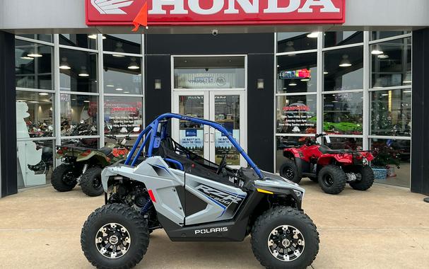 2026 Polaris RZR® 200 EFI