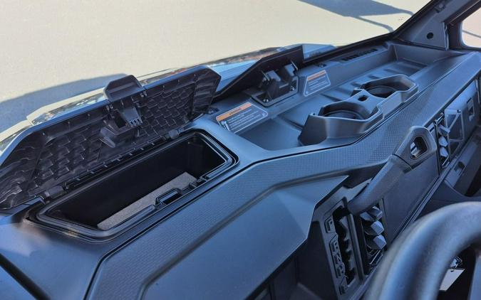 2026 Can-Am® Defender MAX XT CAB HD11