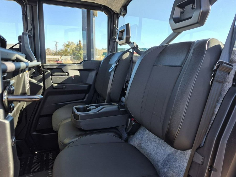 2026 Can-Am® Defender MAX XT CAB HD11