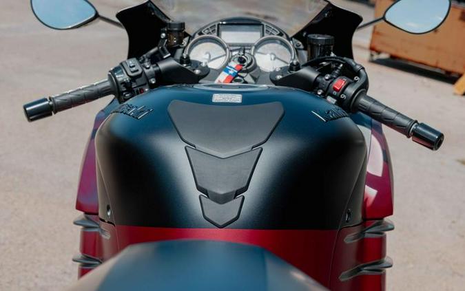 2025 Kawasaki Ninja® ZX™-14R ABS