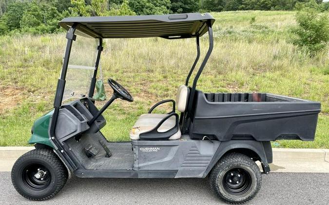 2017 Cushman® Hauler® PRO Electric