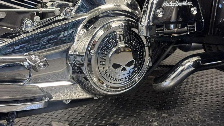 2017 Harley-Davidson® FLRT - Freewheeler®