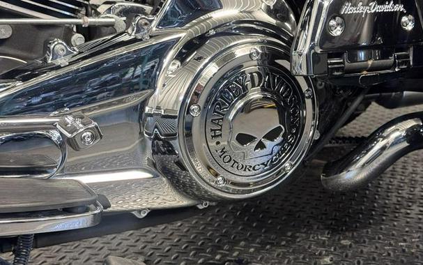 2017 Harley-Davidson® FLRT - Freewheeler®