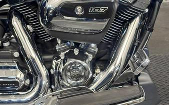 2017 Harley-Davidson® FLRT - Freewheeler®