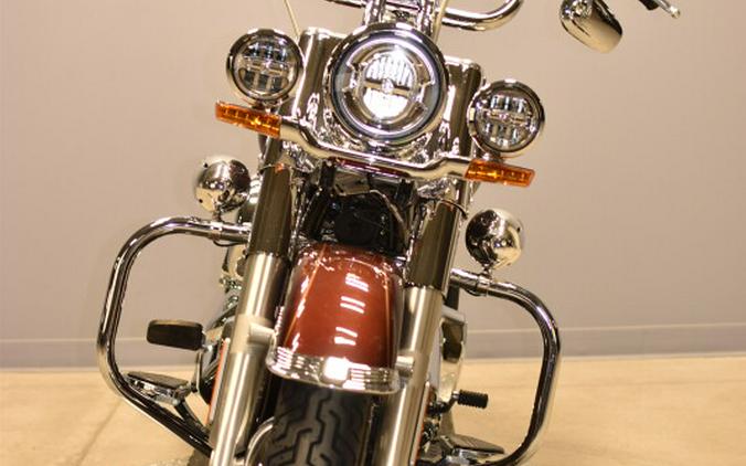 2018 Harley-Davidson Deluxe FLDE
