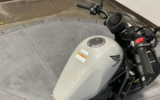 2026 Honda Rebel® 300 E-Clutch
