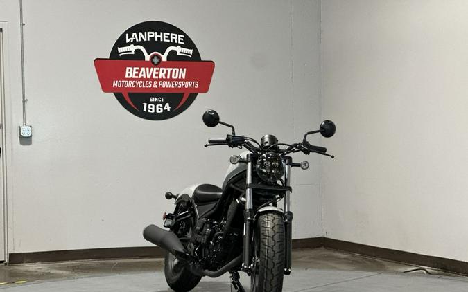 2026 Honda Rebel® 300 E-Clutch