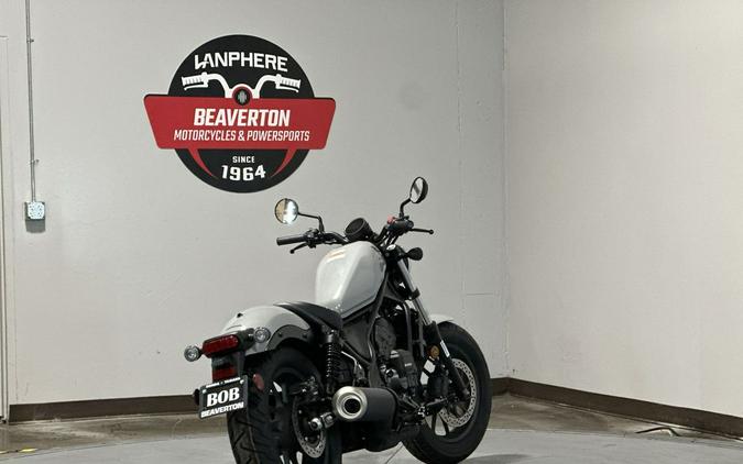 2026 Honda Rebel® 300 E-Clutch