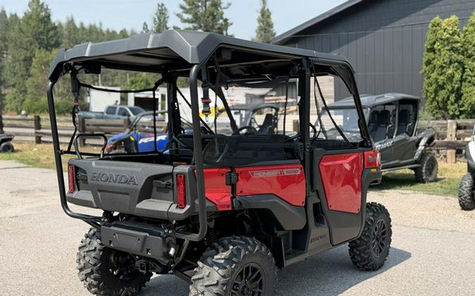 2026 Honda Pioneer 1000-5 Deluxe