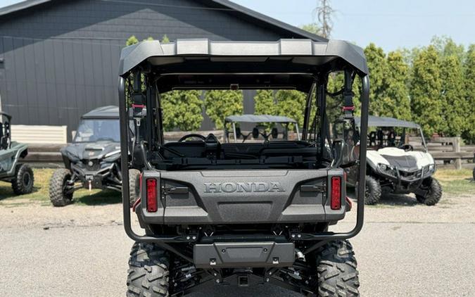 2026 Honda Pioneer 1000-5 Deluxe