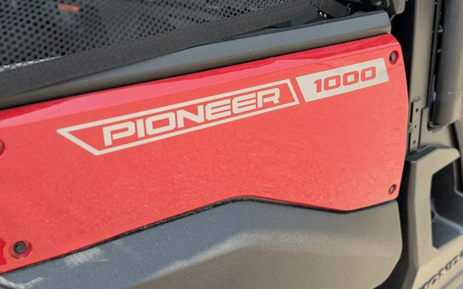 2026 Honda Pioneer 1000-5 Deluxe