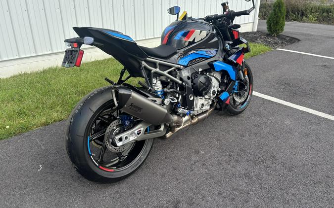 2026 BMW M 1000 R
