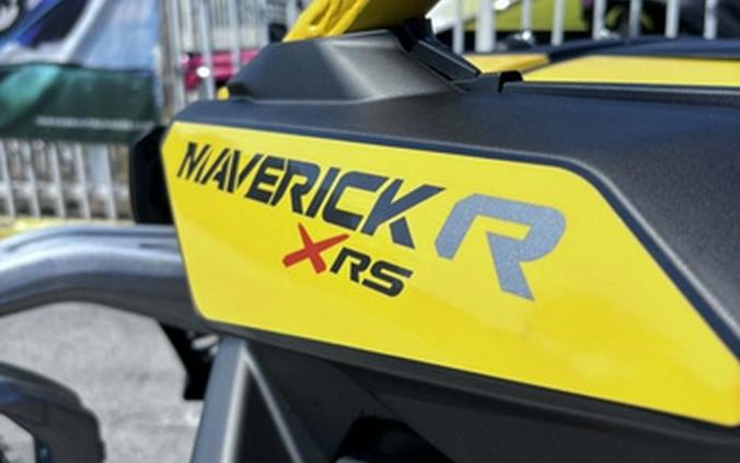 2024 Can-Am Maverick R X RS with Smart-Shox Carbon Black & Neo X Triple Black