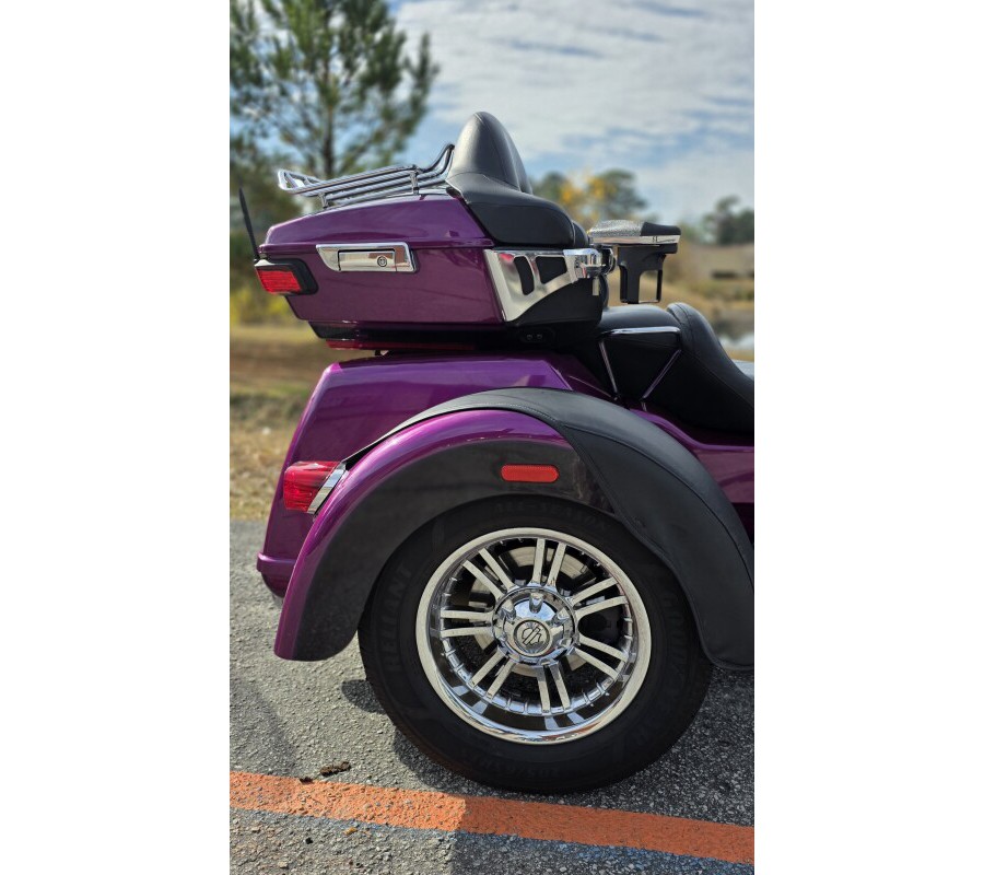 2016 Harley-Davidson® flhtcutg Tri Glide® Ultra