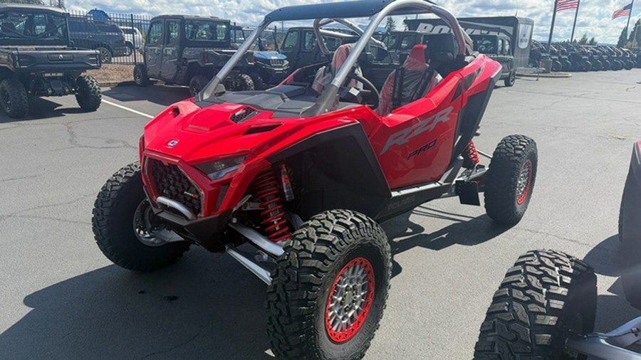 2026 Polaris RZR Pro R Ultimate Ultimate Indy Red