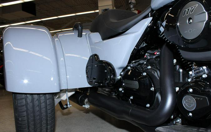 New 2026 Harley-Davidson Road Glide 3 FLTRT Trike For Sale In Miami, Florida