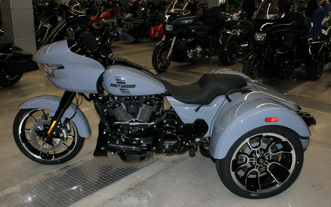 New 2026 Harley-Davidson Road Glide 3 FLTRT Trike For Sale In Miami, Florida