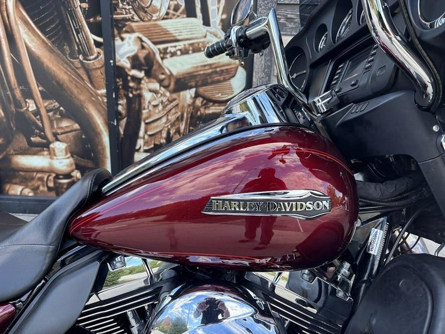 2015 Harley-Davidson® FLHTCUL - Electra Glide® Ultra Classic® Low