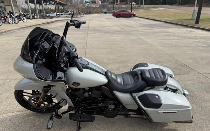 2020 Harley-Davidson® FLTRXSE - CVO™ Road Glide®