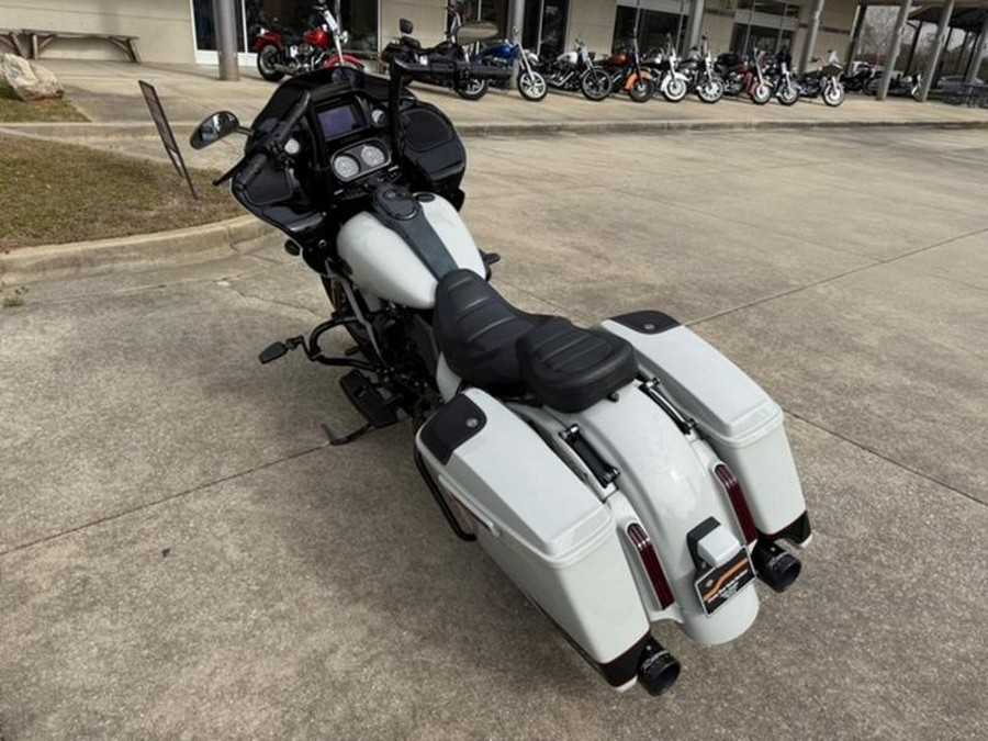 2020 Harley-Davidson® FLTRXSE - CVO™ Road Glide®