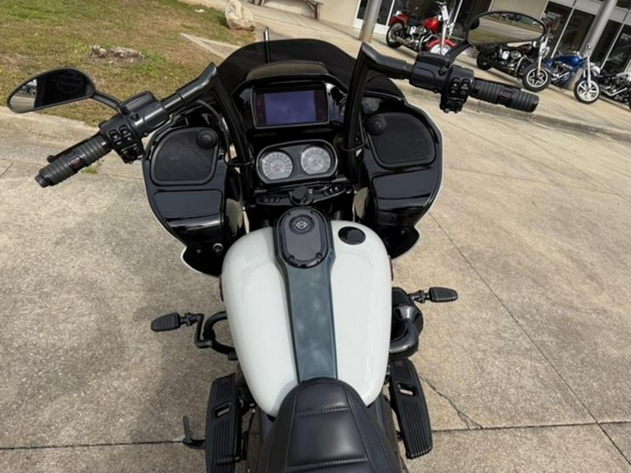 2020 Harley-Davidson® FLTRXSE - CVO™ Road Glide®