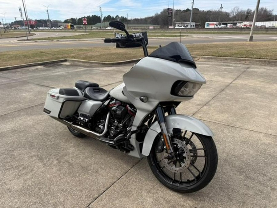 2020 Harley-Davidson® FLTRXSE - CVO™ Road Glide®