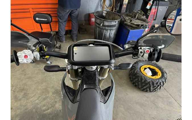 2025 Stark Future ENDURO 18"-- GRAY