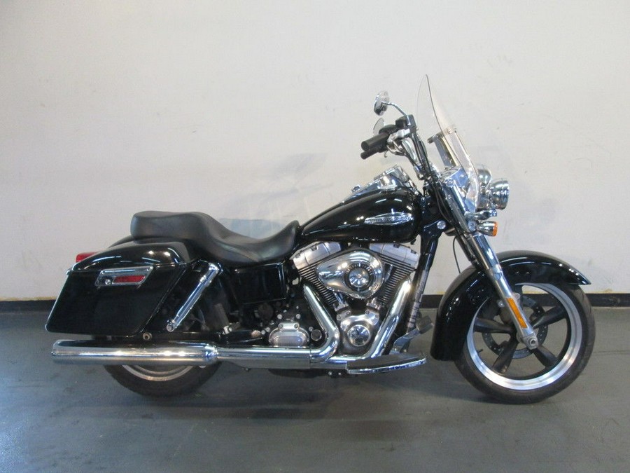 2013 Harley-Davidson® FLD - Dyna® Switchback™