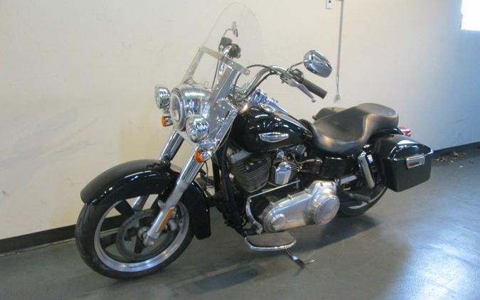 2013 Harley-Davidson® FLD - Dyna® Switchback™