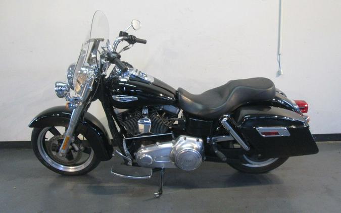 2013 Harley-Davidson® FLD - Dyna® Switchback™