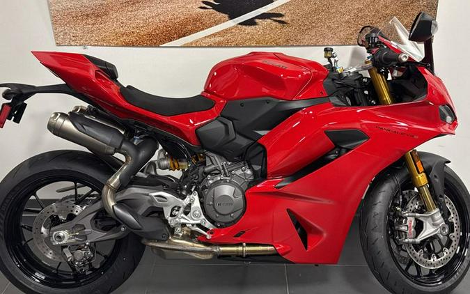 New 2026 Ducati PANIGALE V2S