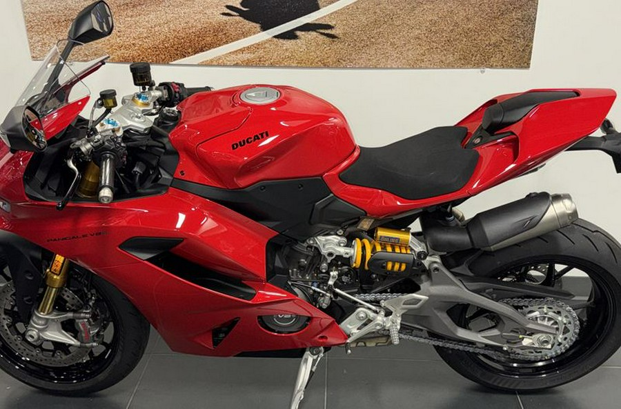 New 2026 Ducati PANIGALE V2S