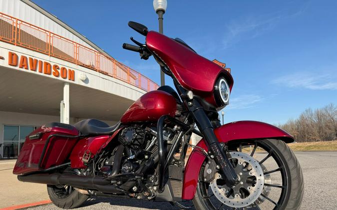 2018 Harley-Davidson® Street Glide® Special Hard Candy Hot Rod Red Flake