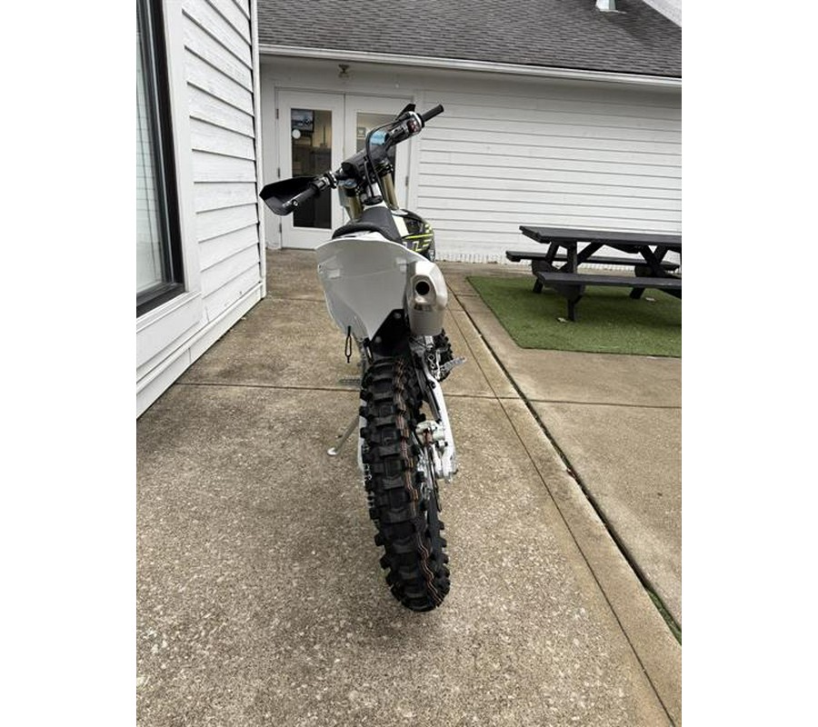 2026 Triumph TF 450-C