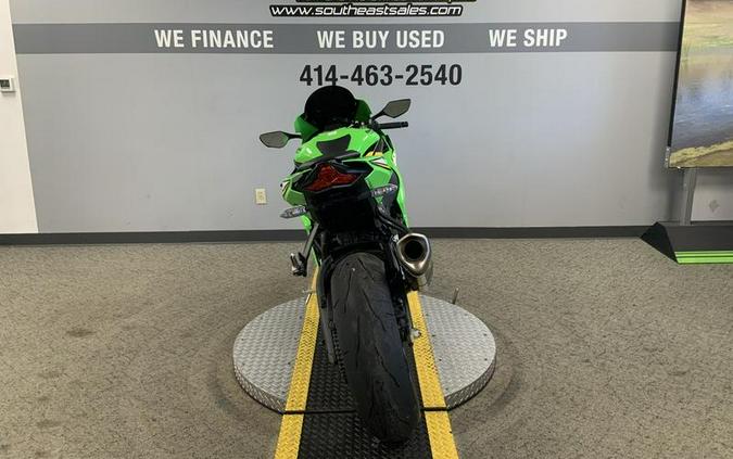 2025 Kawasaki Ninja® ZX™-10R KRT Edition ABS