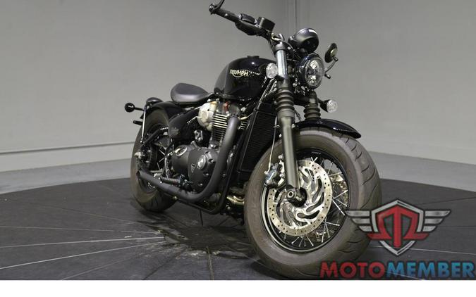 2019 Triumph BONNEVILLE BOBBER