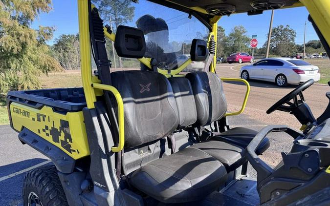 2019 Can-Am Defender X mr HD10