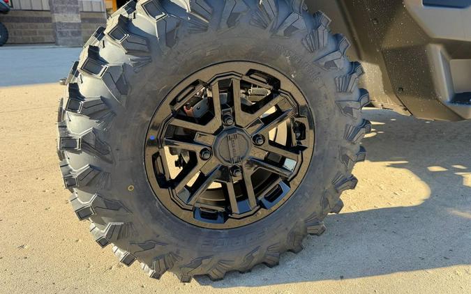 2027 DEFENDER MAX HD11 LIMITED - Can-Am