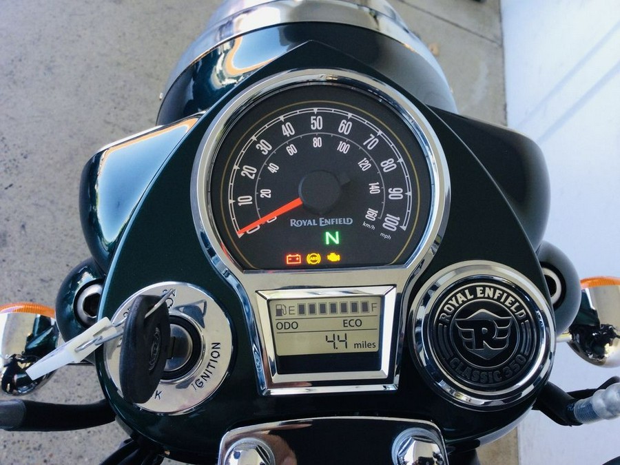 2023 Royal Enfield Classic 350 Halcyon Green