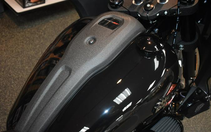 FXLRST 2025 Low Rider™ ST